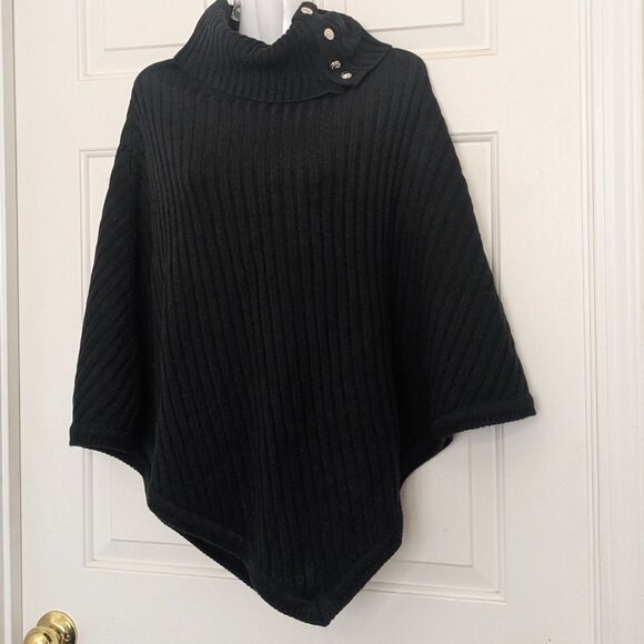 MICHAEL Michael Kors Women's Wide-Rib Button Turtleneck Poncho Black NWT - Picture 2 of 13
